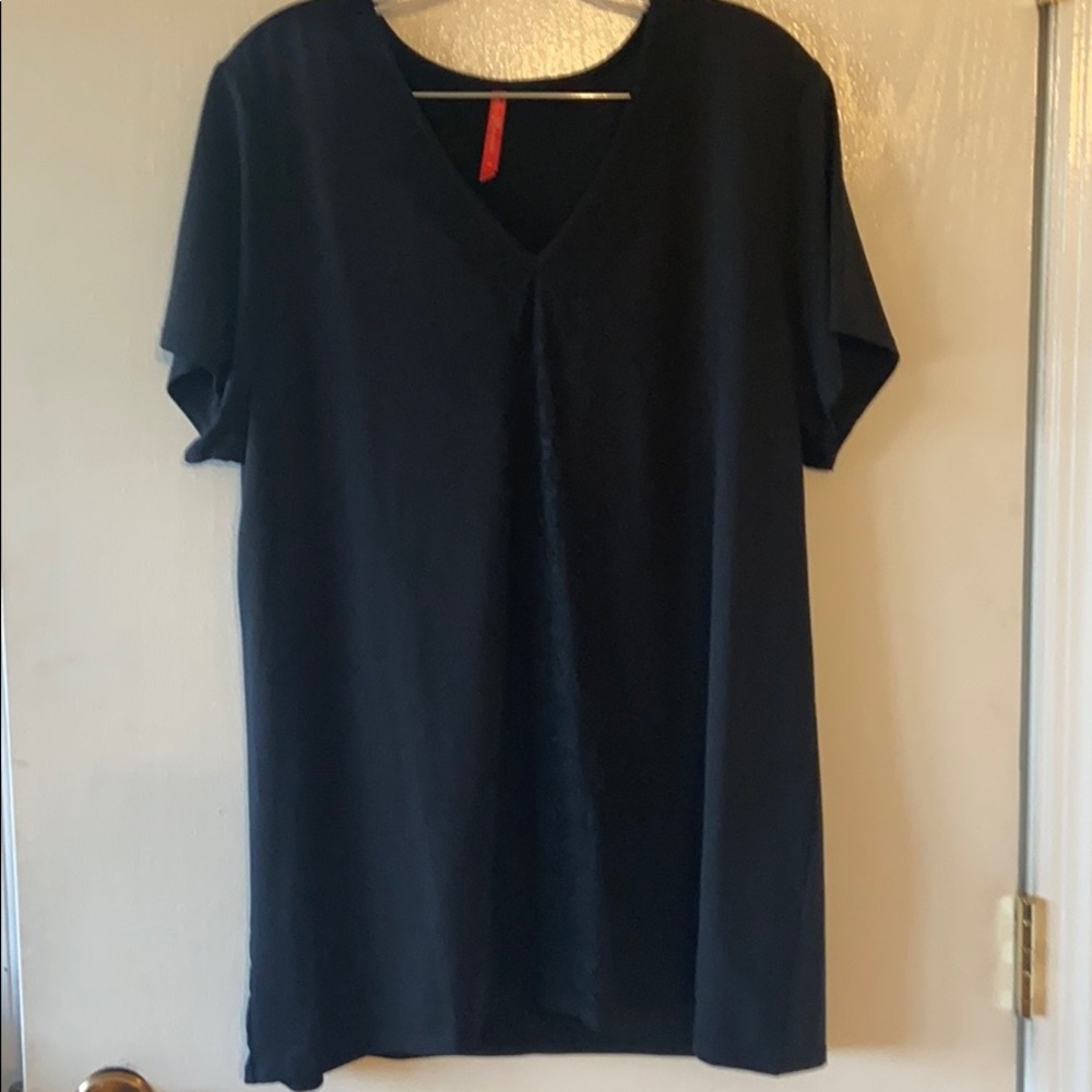 Trace of lace top